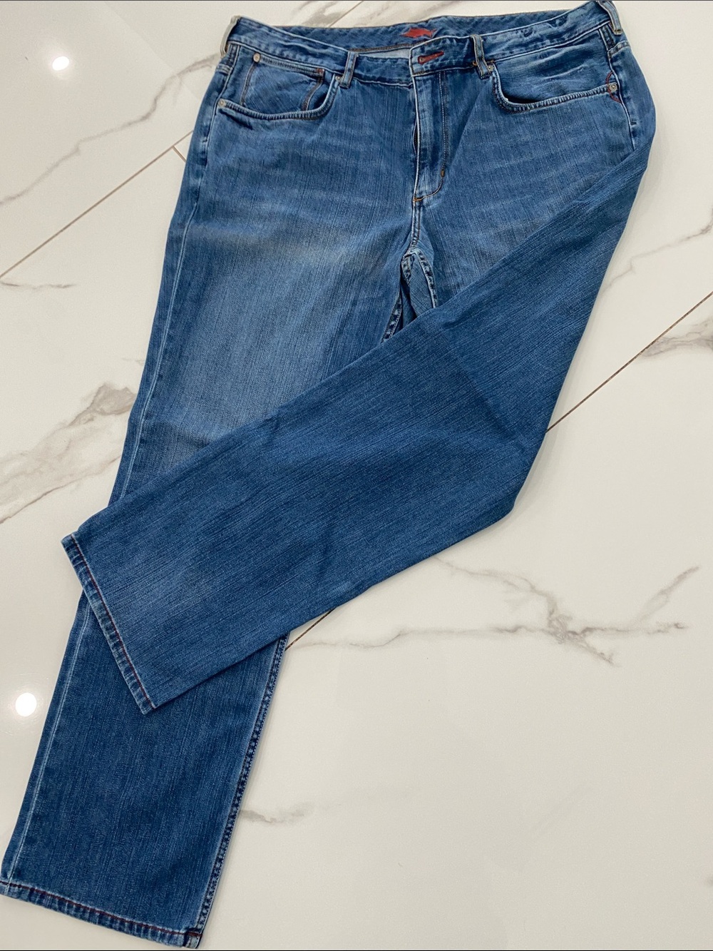 Tommy Bahama Men's Straight Leg Medium Blue Jeans